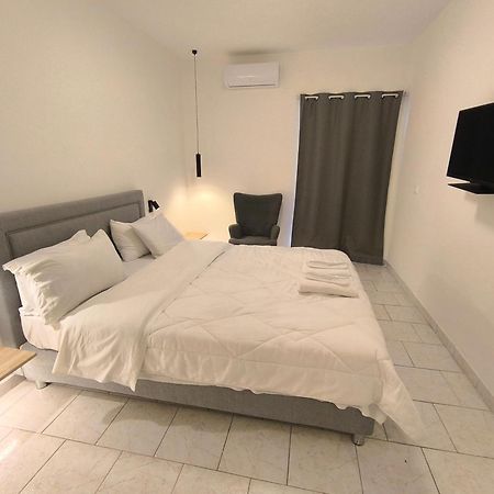 Koukounari Agistri Skala  Ngoại thất bức ảnh