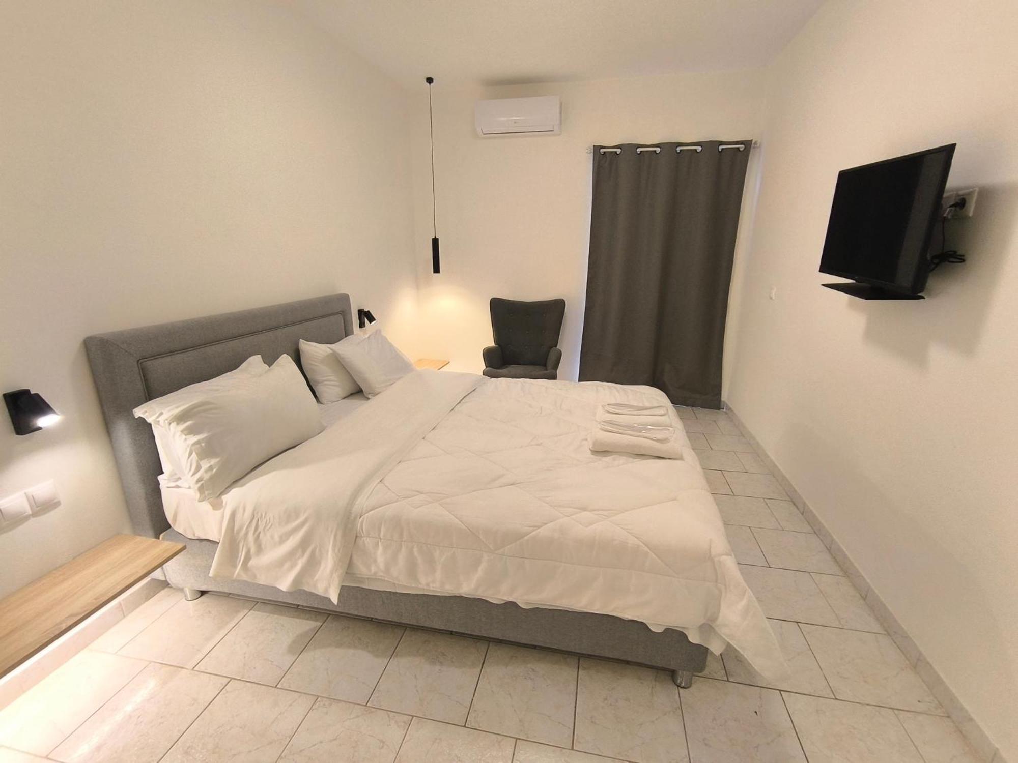 Koukounari Agistri Skala  Ngoại thất bức ảnh
